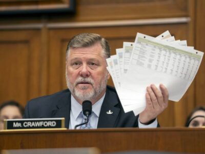 crawford-at-fbi-hearing.jpg