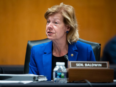 AP_Jan_23_Tammy_Baldwin_2.jpg