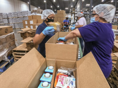 food box packing