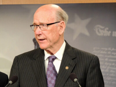 Sen. Pat Roberts, R-Kan.