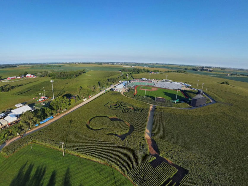 MLB auctioning Field of Dreams gear to support Dubuque cancer