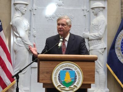 Vilsack Ag Day 2023.jpg